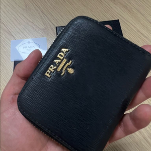 프라다 사피아노 동전지갑 이미지