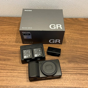 세기몰 정품 리코 gr4 판매합니다. 이미지
