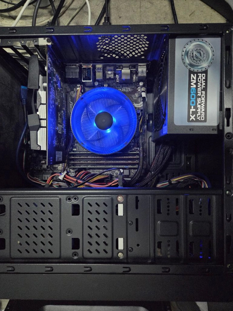 i7 4790k 컴퓨터 팝니다. 이미지