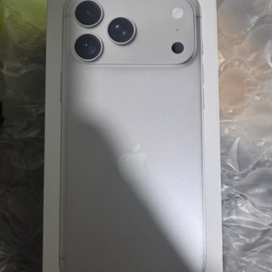 아이폰18프로맥스 실버 256gb 미개봉 새상품 이미지