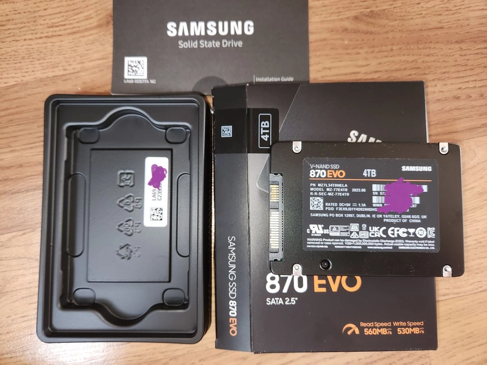 삼성전자 870 EVO 4TB 팝니다. 이미지