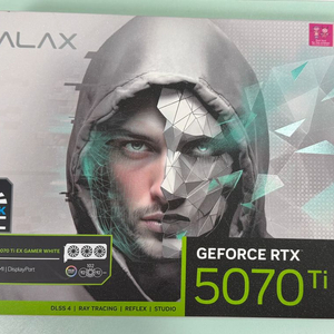갤럭시 GALAX 지포스 RTX 5070 Ti EX GAMER WHITE OC D7 16GB 팝니다 이미지