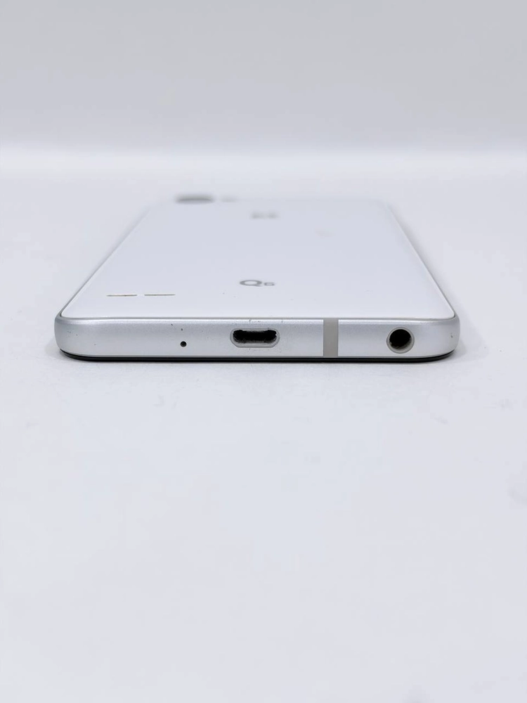 LG Q6 화이트 32GB Y2460 이미지