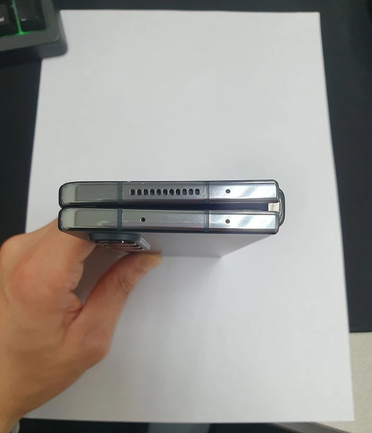 갤럭시Z폴드4 512GB 그린 자급제 무잔상 기능정상 중고폰 217265 이미지
