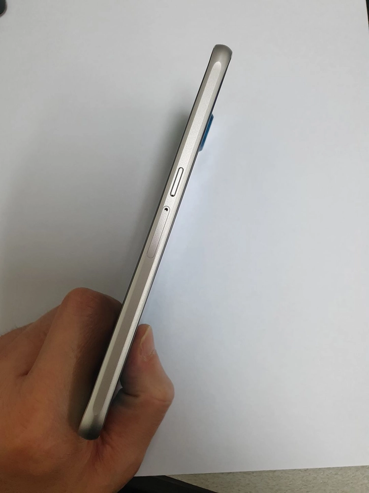 갤럭시S6 32GB 블루 U+ 무잔상 기능정상 중고폰 314139 이미지
