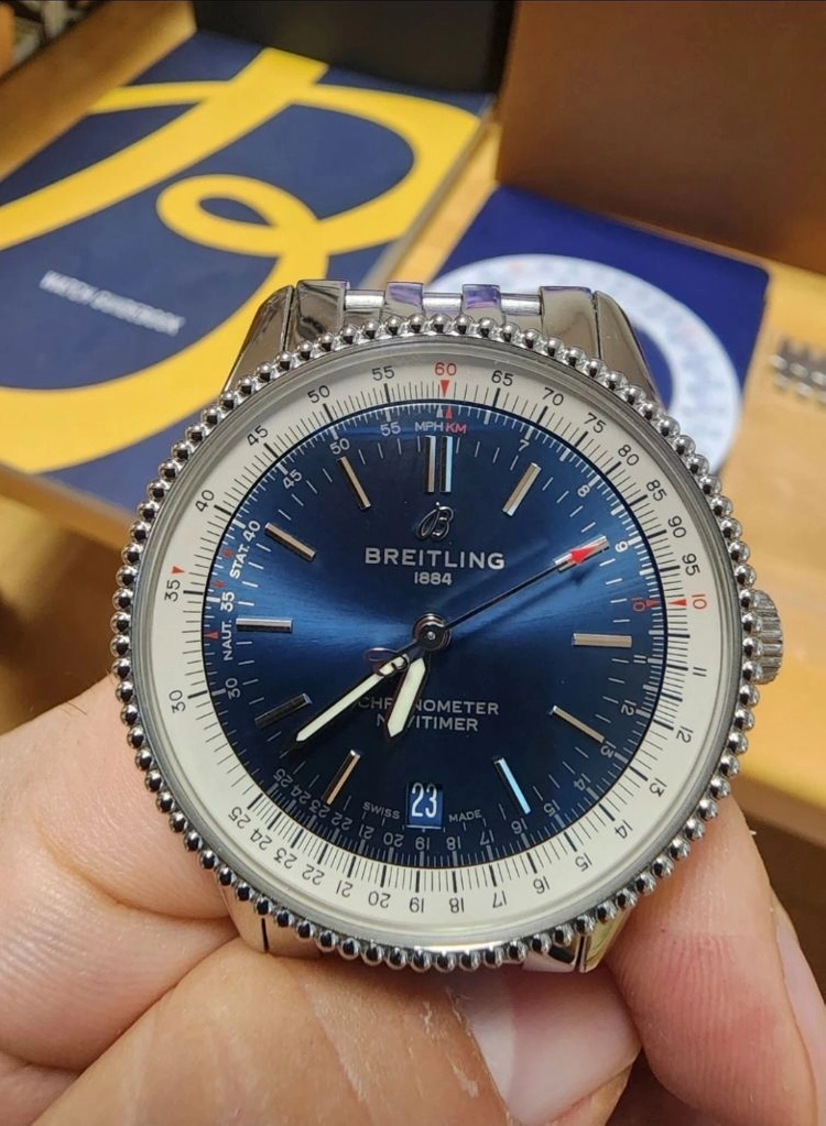 브라이틀링 네비타이머 논크로노그래프 38mm 청판 - 안심되는 중고거래