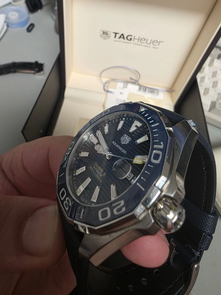 태그호이어 아쿠아레이서 43mm 청판 이미지