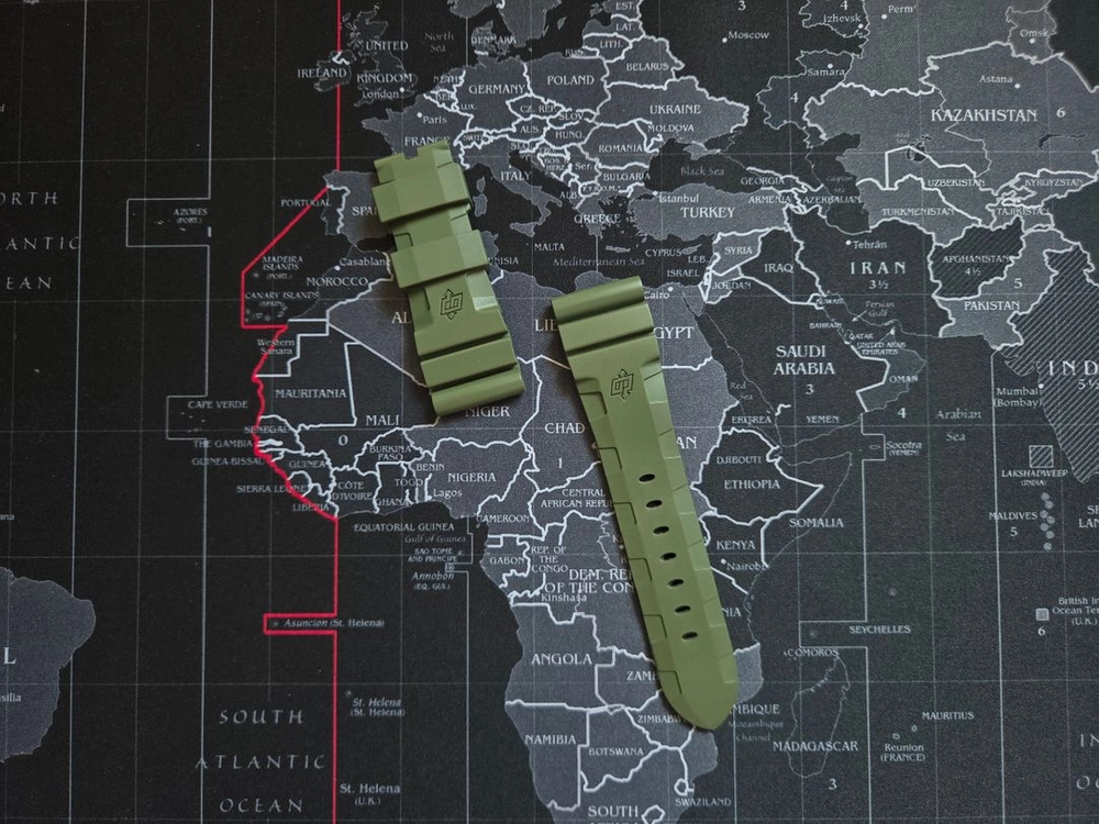 파네라이 러버스트랩 26mm 카키 팝니다 이미지