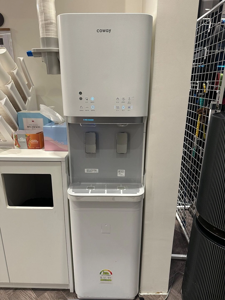 코웨이 얼음정수기 chpi-5801L 판매합니다. 이미지