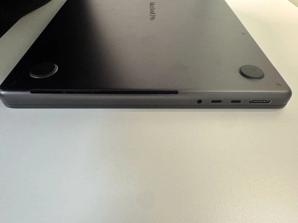 애플 맥북 프로 14 M3 Pro 36GB 512 이미지