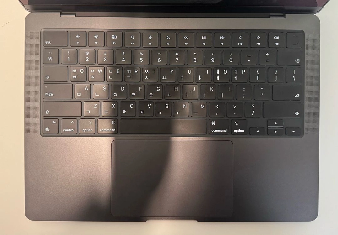 애플 맥북 프로 14 M3 Pro 36GB 512 이미지