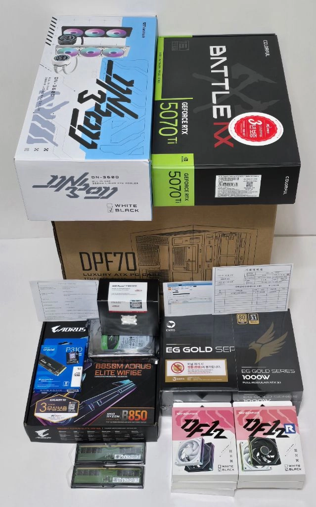 (새제품 반본체 수랭 블랙) 9800X3D, 32GB, 1000W, 수랭쿨러, 방송게이밍컴퓨터본체 이미지