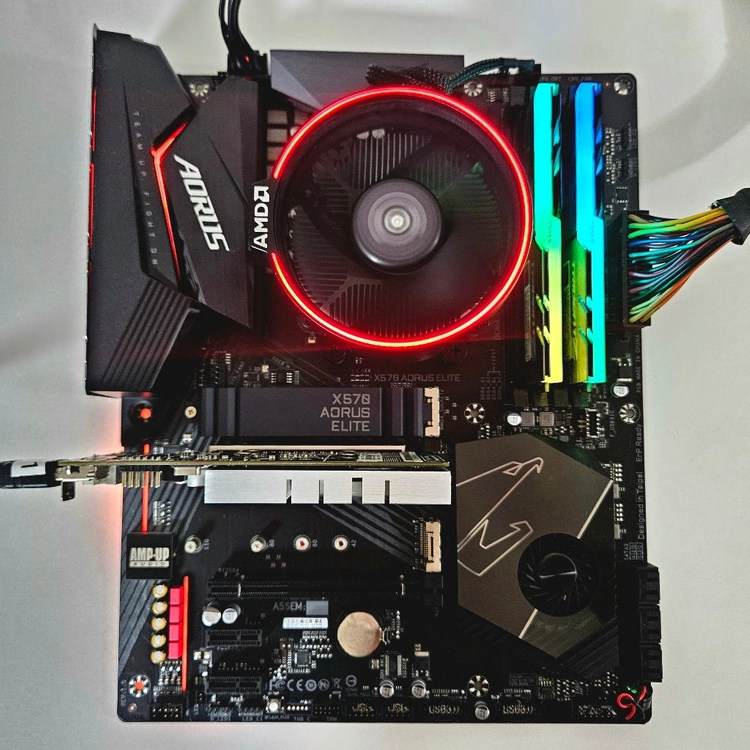 라이젠9-5900X + 기가바이트 X570 어로스 엘리트 + 윈도우 이미지