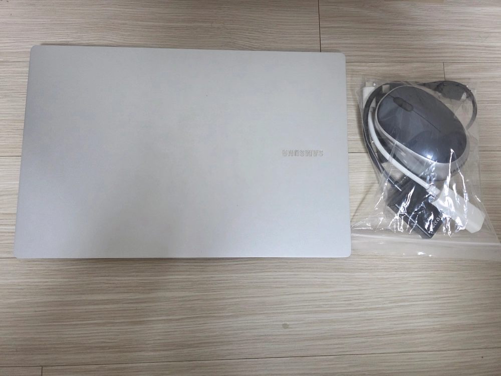 삼성 갤럭시북 프로/NT930XDY/13.3인치 노트북 - 안심되는 중고거래