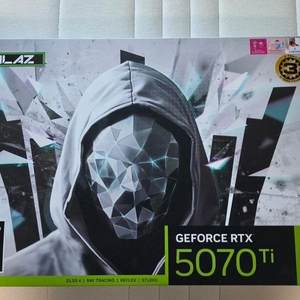 갤럭시 RTX 5070Ti HOF 화이트 이미지