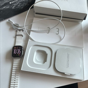 생일선물 애플워치 울트라 2세대 화이트 49mm 풀박스 (Apple Watch Ultra 2 ) 이미지