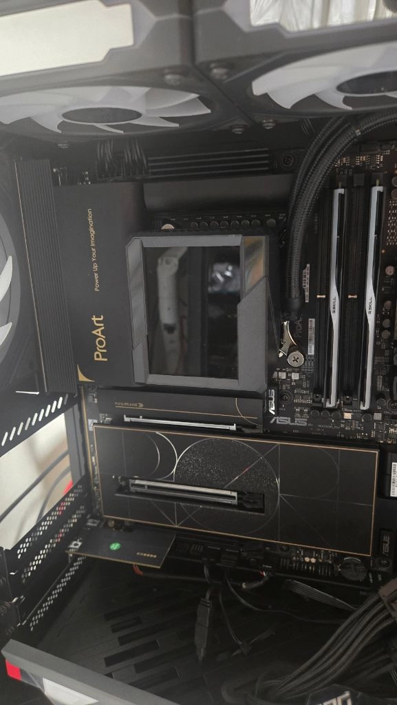 Ultra7 270k, asus proart z890, 삼성 ddr5 16gb x2 이미지