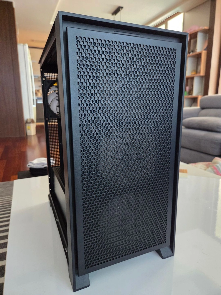 AAA급 컴퓨터 7800x3D 9070xt 32G 1TB 이미지