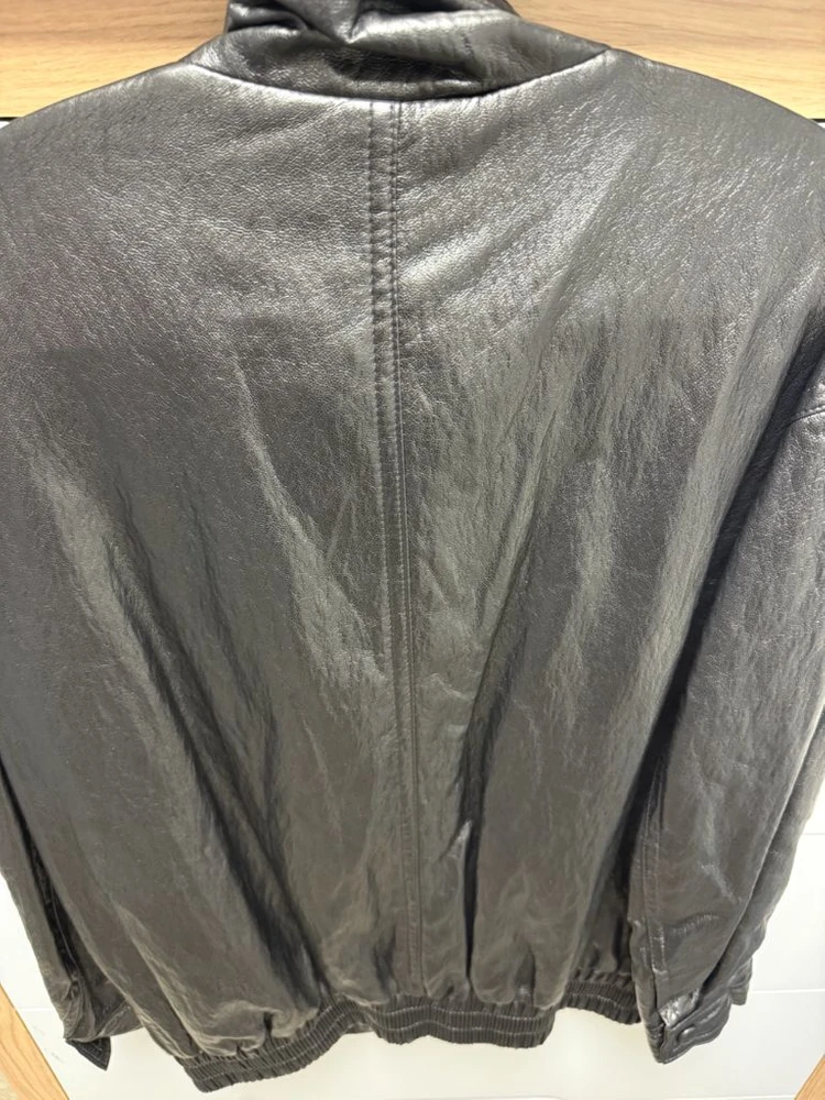 모노하 high neck leather jumper 하이넥 레더점퍼 이미지
