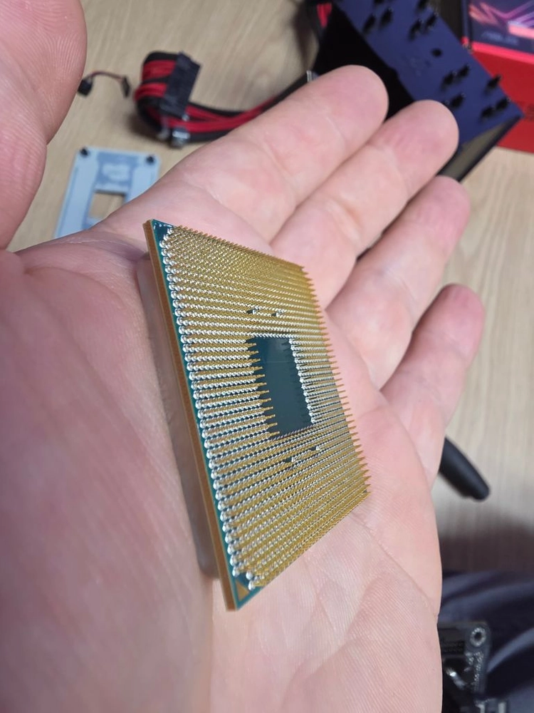 CPU AMD 5950X 라이젠 프로세서 이미지