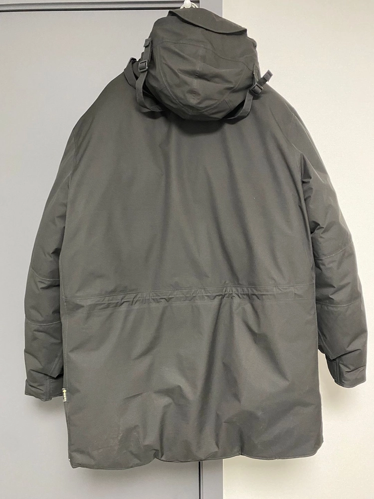 스톤아일랜드 RIPSTOP GORE-TEX PRODUCT TECHNOLOGY DOWN 이미지