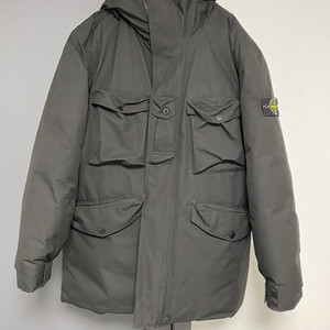 스톤아일랜드 RIPSTOP GORE-TEX PRODUCT TECHNOLOGY DOWN 이미지