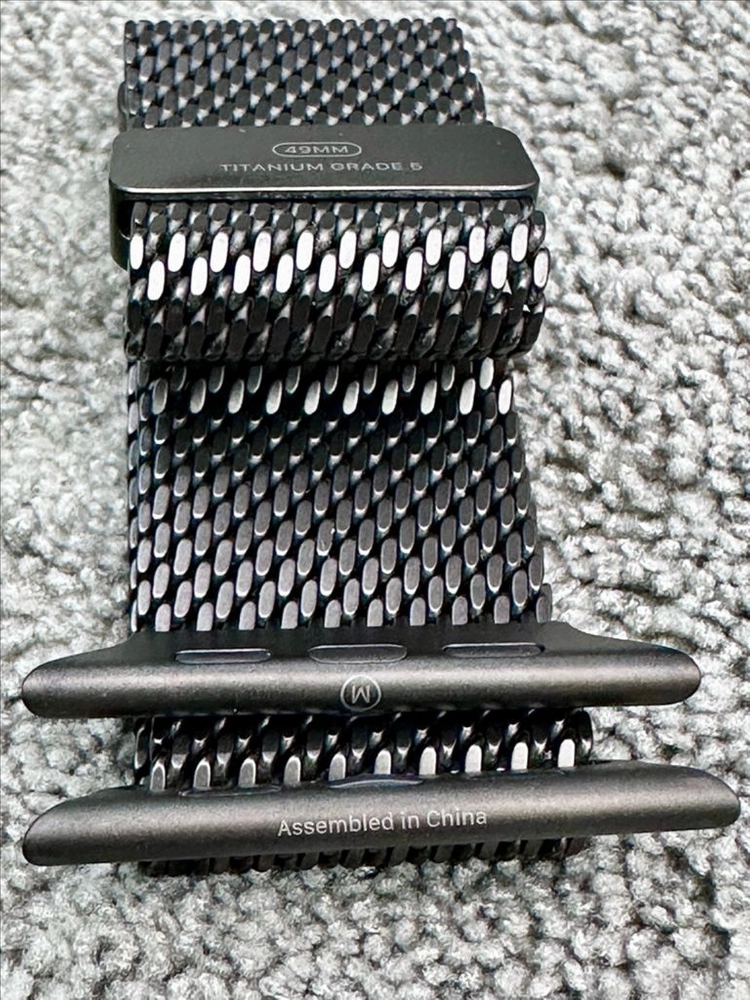 애플워치 정품 티타늄 밀레니즈루프 블랙 M 49mm 이미지
