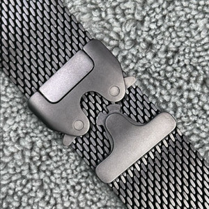 애플워치 정품 티타늄 밀레니즈루프 블랙 M 49mm 이미지