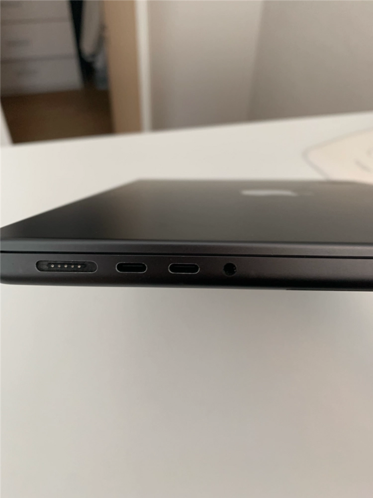 맥북 M3 pro 14인치 512GB+애케플 28년까지 이미지