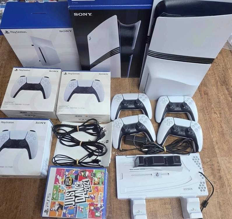 PS5 PRO 신공정 4인 세트 - 안심되는 중고거래