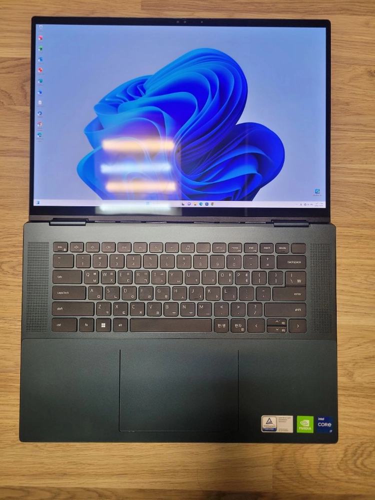 Dell 7620 2in1 16인치 4K OLED 1T 터치스크린 노트북 S급 - 안심되는 중고거래