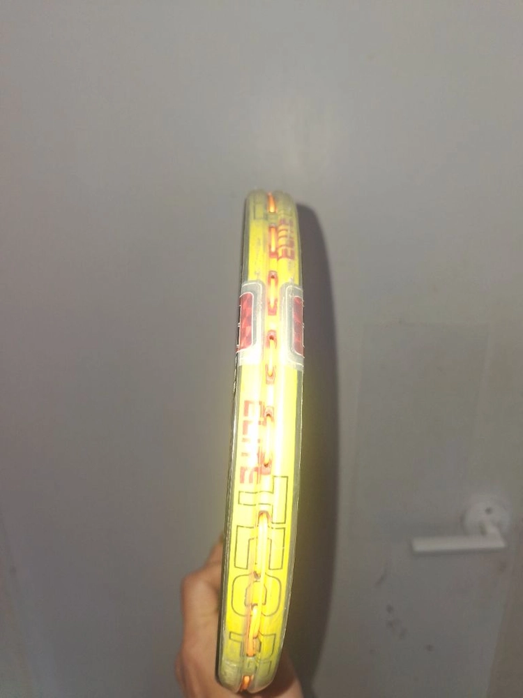 카라칼 테크프로 엘리트 125 스쿼시라켓 이미지
