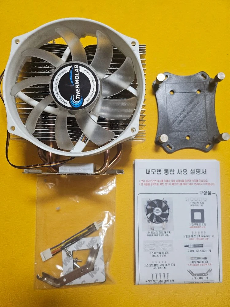 i7-10700k, 써모랩 쿨러,ASUS ROG STRIX Z490-G GAMING WIFI 메인보드 이미지