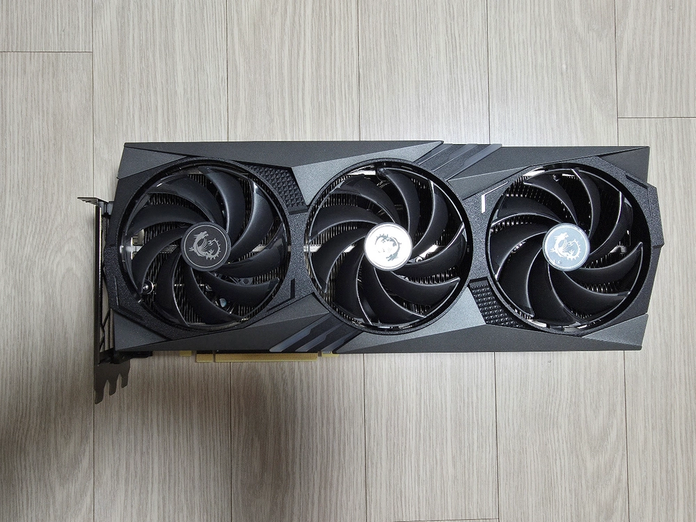 msi rtx4070ti x trio - 안심되는 중고거래