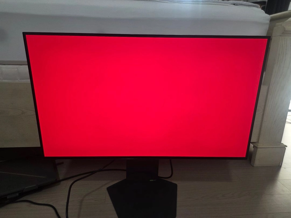 LG 울트라기어 32GS95UV 32인치 4K OLED 240Hz / FHD 480Hz 풀박스 판매 이미지