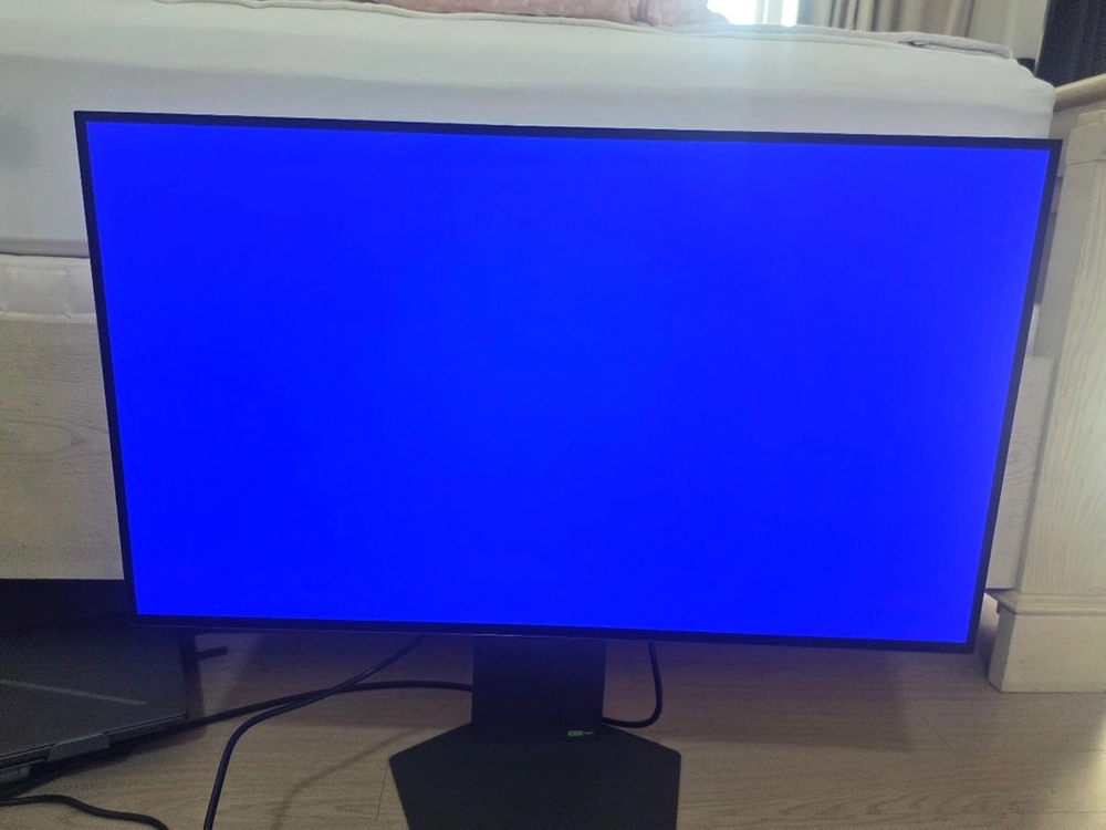 LG 울트라기어 32GS95UV 32인치 4K OLED 240Hz / FHD 480Hz 풀박스 판매 이미지