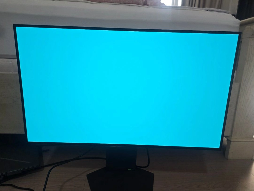 LG 울트라기어 32GS95UV 32인치 4K OLED 240Hz / FHD 480Hz 풀박스 판매 이미지