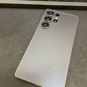 갤럭시S25울트라 블랙 512GB 무잔상 상태좋은 중고95만2천팝니다 이미지