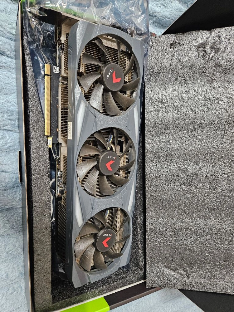 PNY XLR8 3080 10g 이미지