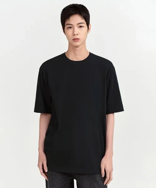 무신사 스탠다드 릴렉스핏 크루넥 티셔츠2 블랙 S사이즈 7장 이미지