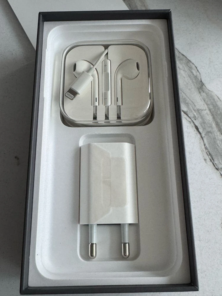 아이폰 8 플러스 블랙 64GB 풀박스 이미지