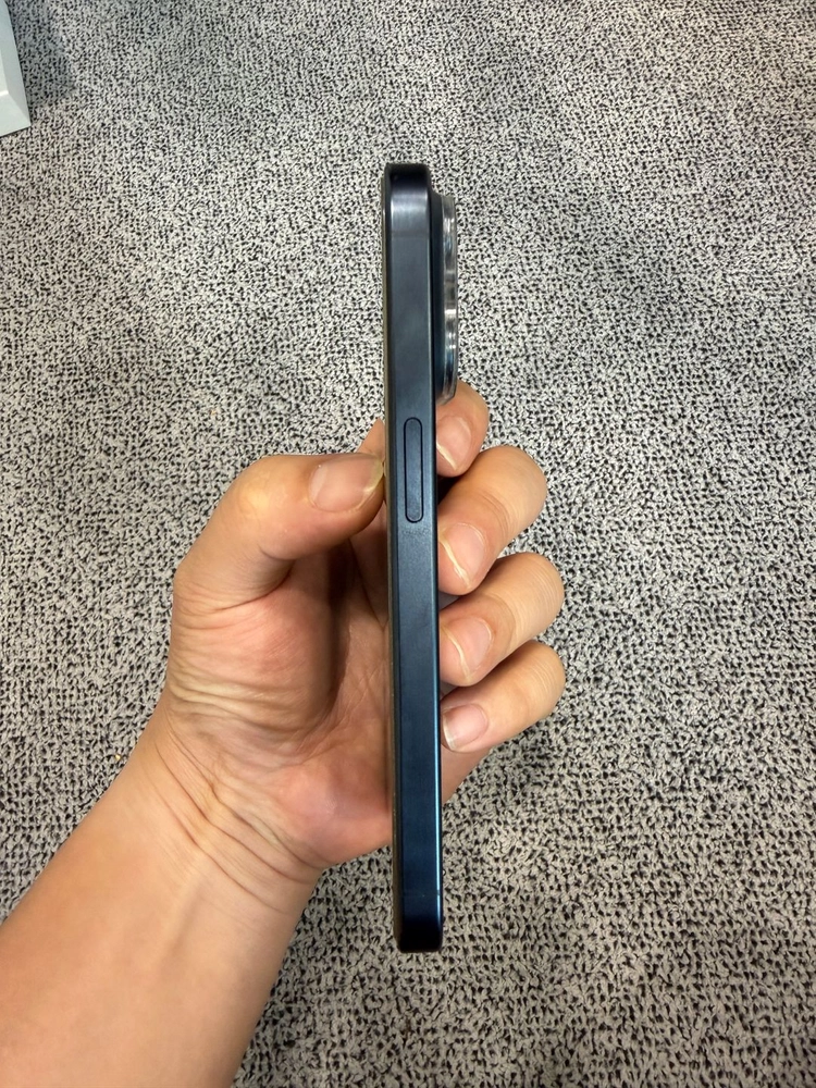 아이폰 15 프로 128GB 블루티타늄 풀박스 팝니다. 이미지