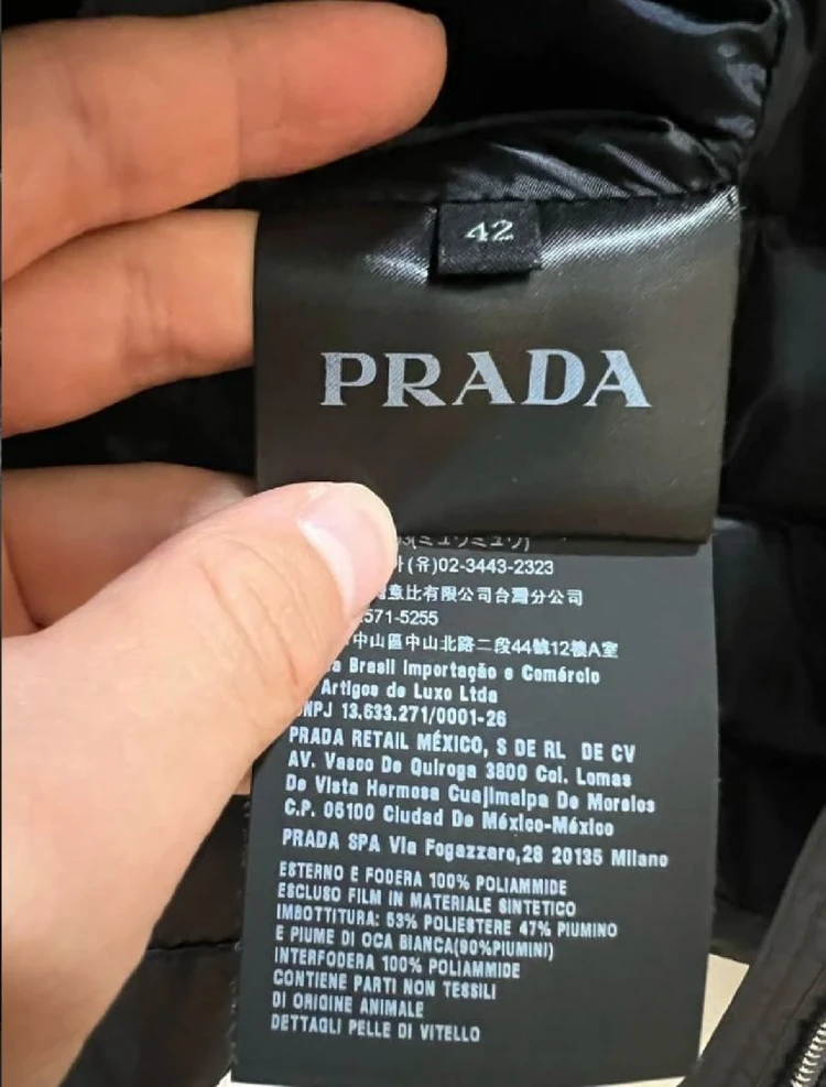 프라다 구스다운 패딩조끼 여성 55~66 (새상품급) 이미지