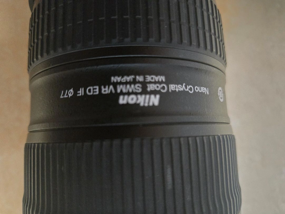 니콘AF-s 70-200mm F2.8G ED VR 2 렌즈 이미지