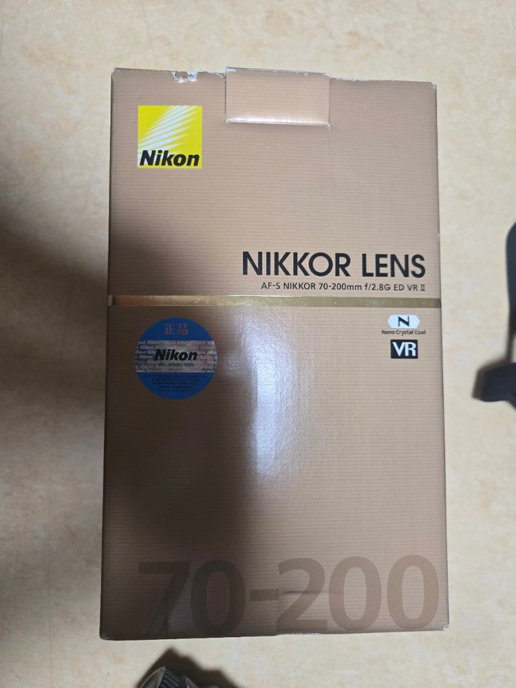 니콘AF-s 70-200mm F2.8G ED VR 2 렌즈 이미지