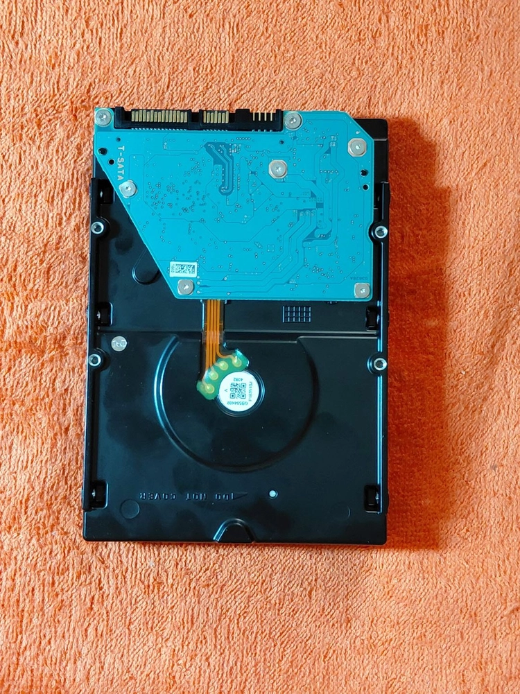 도시바 X300 7200/128M HDD 4TB 3.5인치 이미지