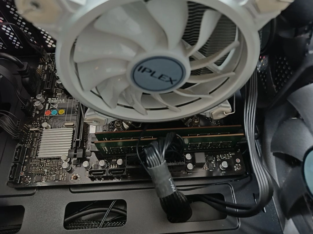i5-9400 본체(그래픽카드x) 이미지