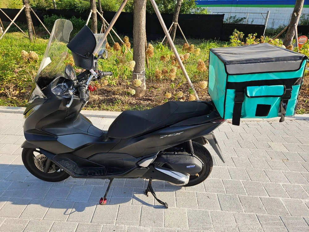 혼다 pcx125 24년 abs 배달풀셋팅 판매합니다 이미지