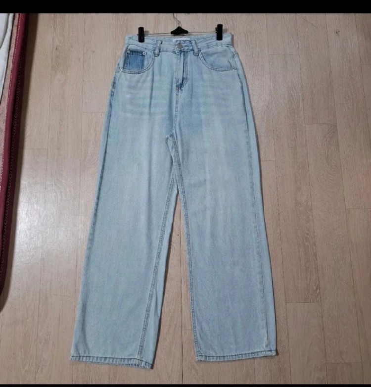 몽클레르 진 팬츠25 이미지