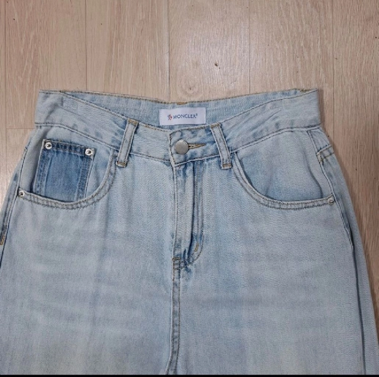 몽클레르 진 팬츠25 이미지